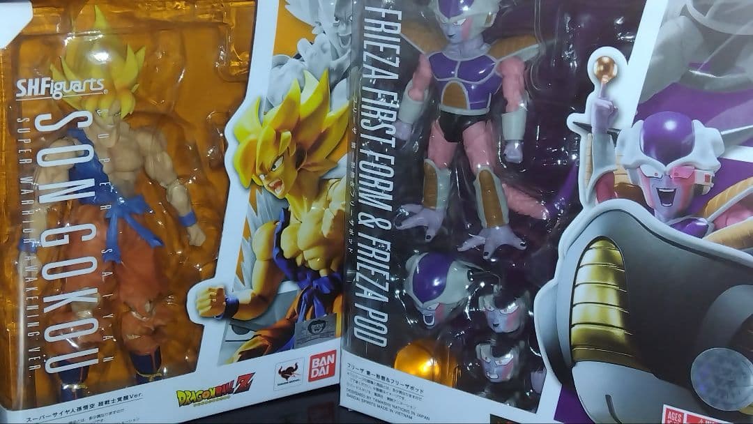 S.H.Figuartsドラゴンボール孫悟空(覚醒Ver) & フリーザ第一形態