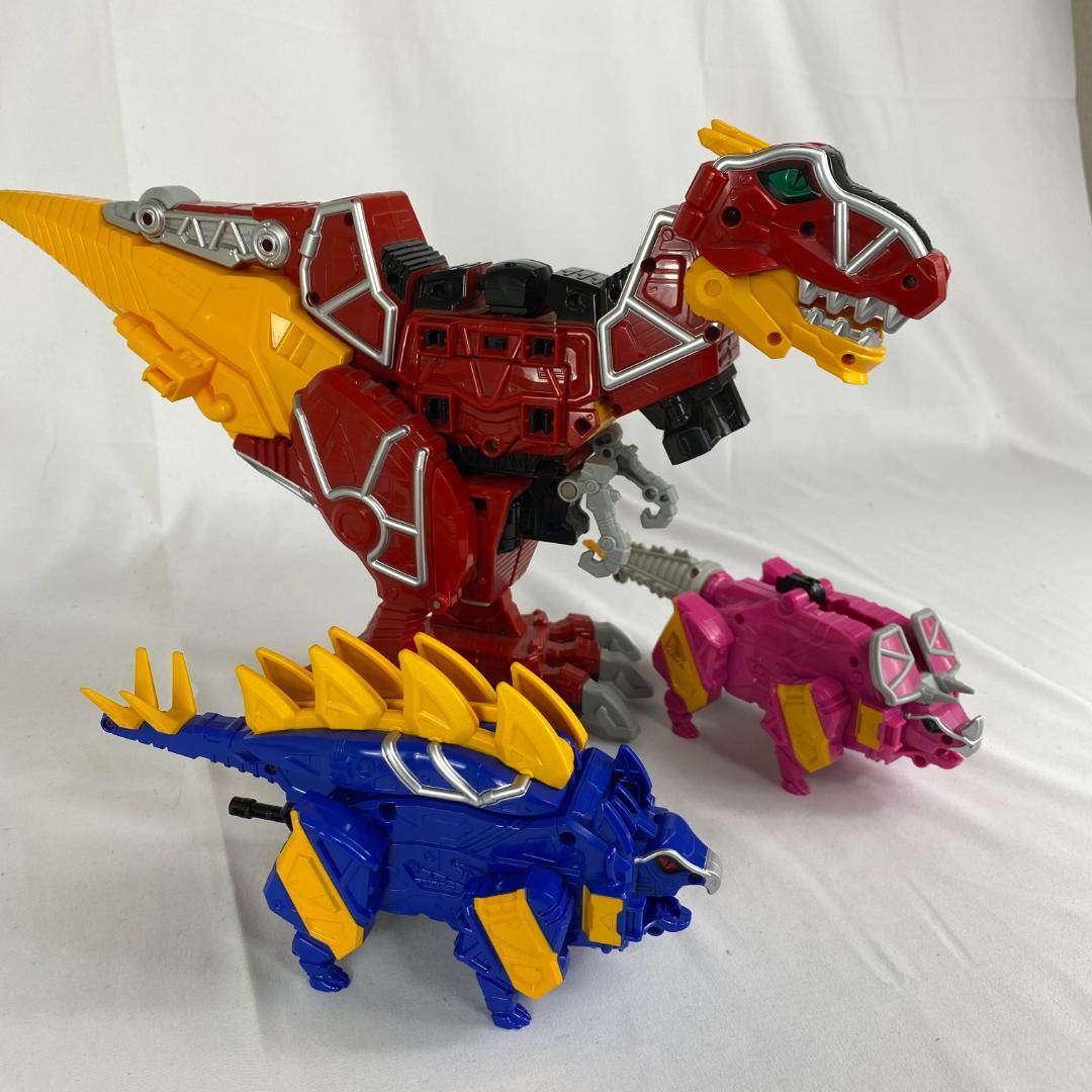 【美品】BANDAI 獣電戦隊キョウリュウジャー DXキョウリュウジン