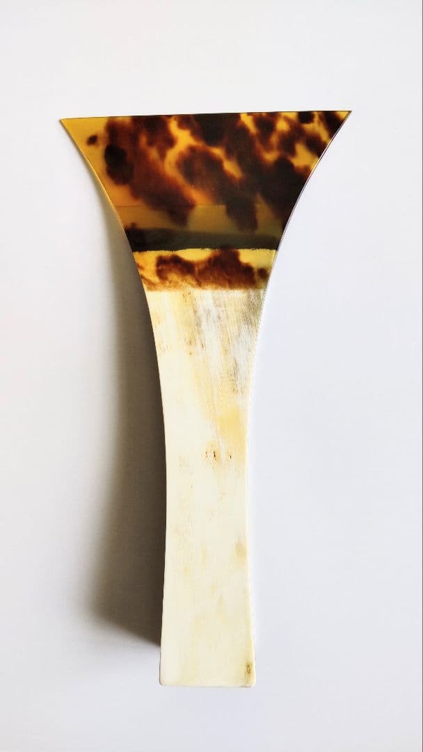 ゆはみ【新品・未使用】 希少最高級白水牛鼈甲撥です