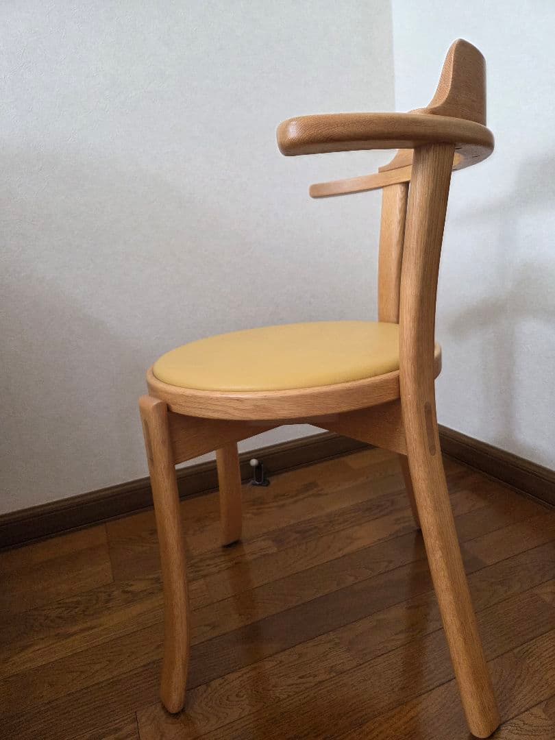 カンディハウス　旭川　椅子　ルントオムチェア　レザー　イエロー