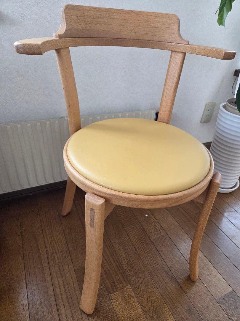 カンディハウス　旭川　椅子　ルントオムチェア　レザー　イエロー
