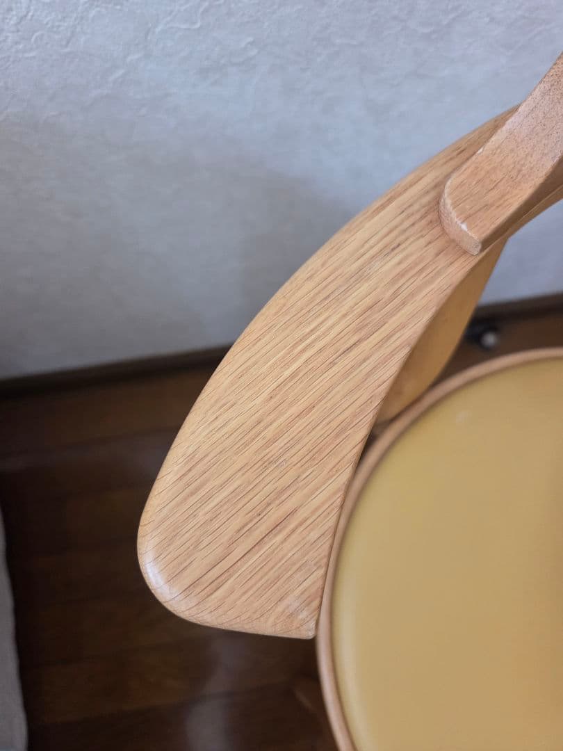 カンディハウス　旭川　椅子　ルントオムチェア　レザー　イエロー