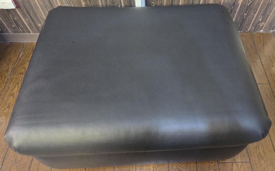 〈日本フクラ〉スツール Ｎ103-17 黒 ビニールレザー 現状渡し