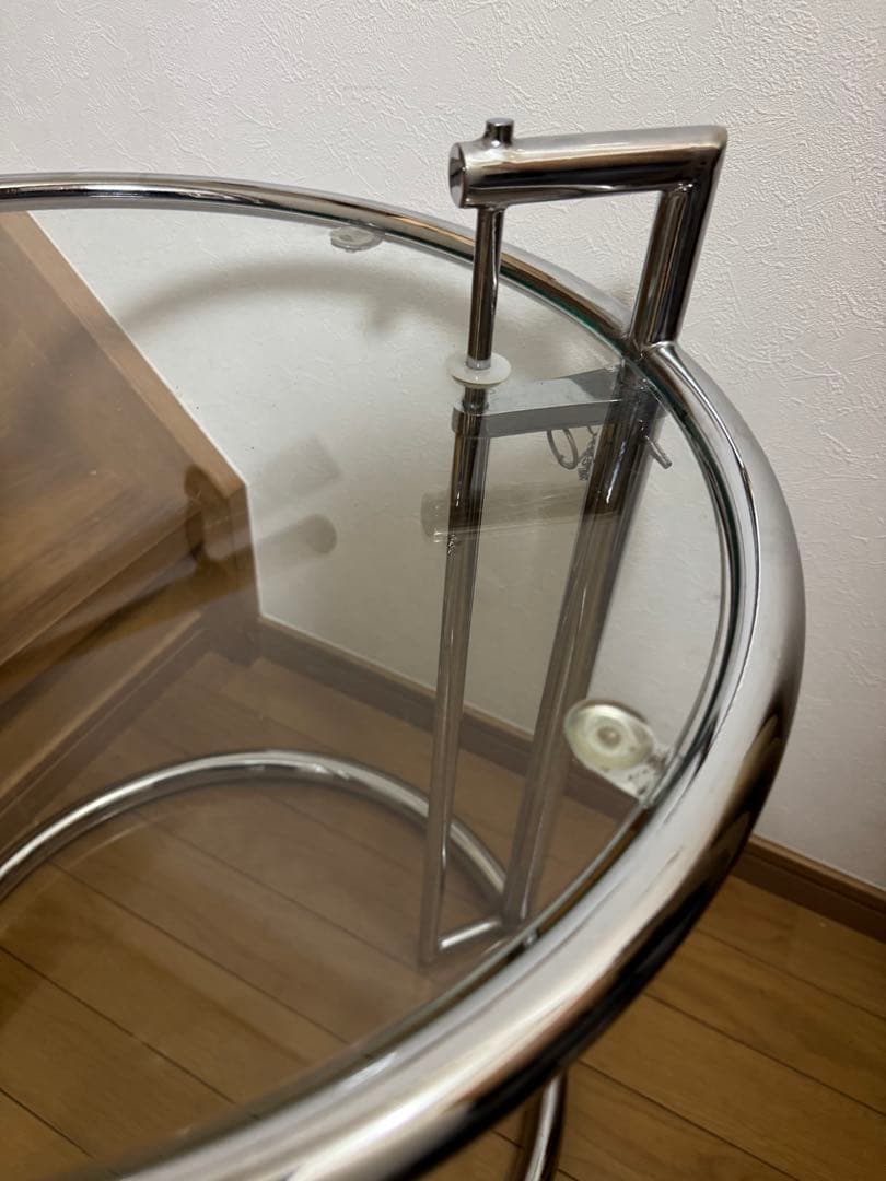 ClassiConクラシコンアジャスタブルテーブルアイリーン・グレイリプロダクト