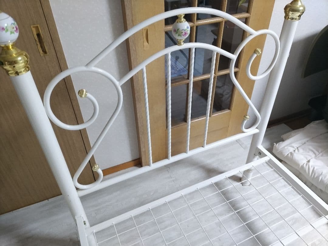 札幌市近郊の方限定！送料無料！ニトリ お姫様ベッド シングルパイプベッド