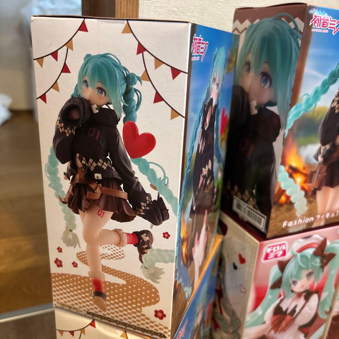 初音ミク フィギュアセット 5点 チロルミク ＆ ファッション アウトドア　即日