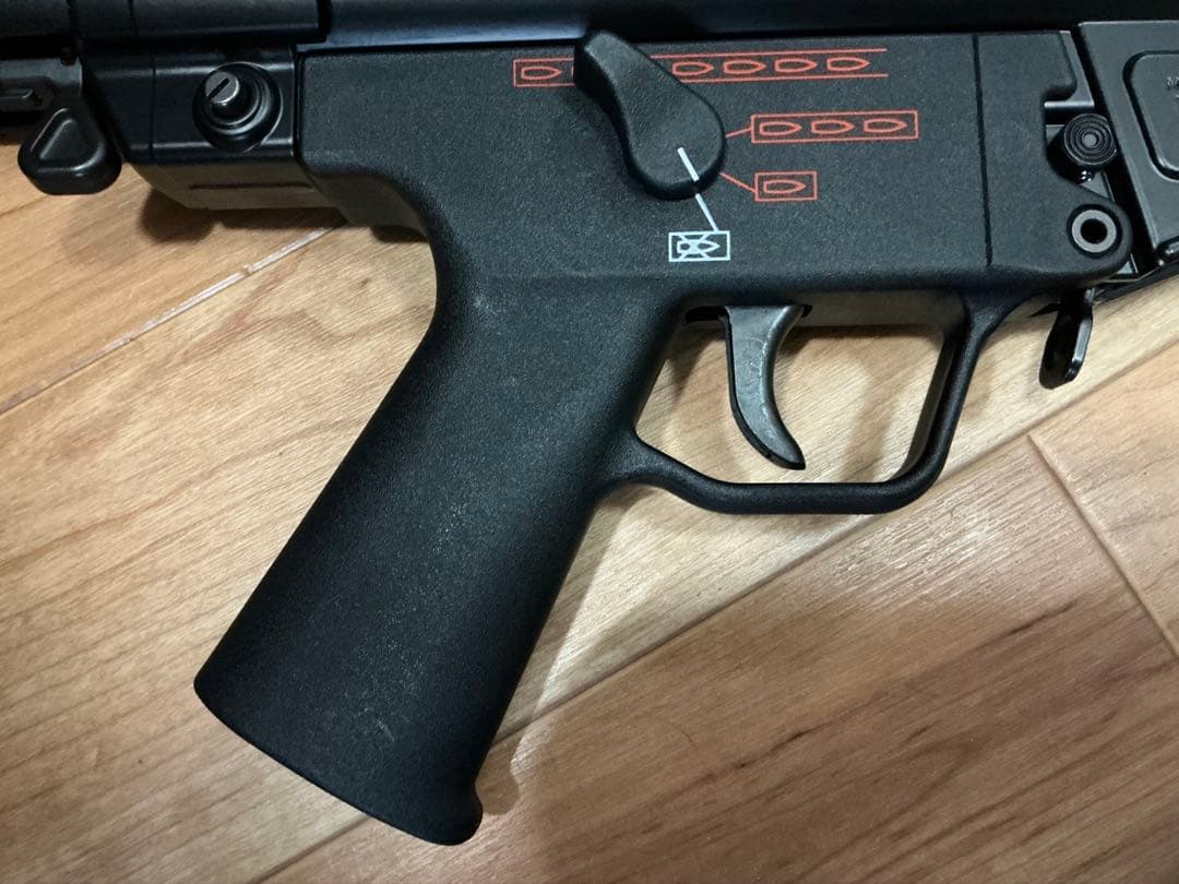 東京マルイ 次世代電動ガン MP5