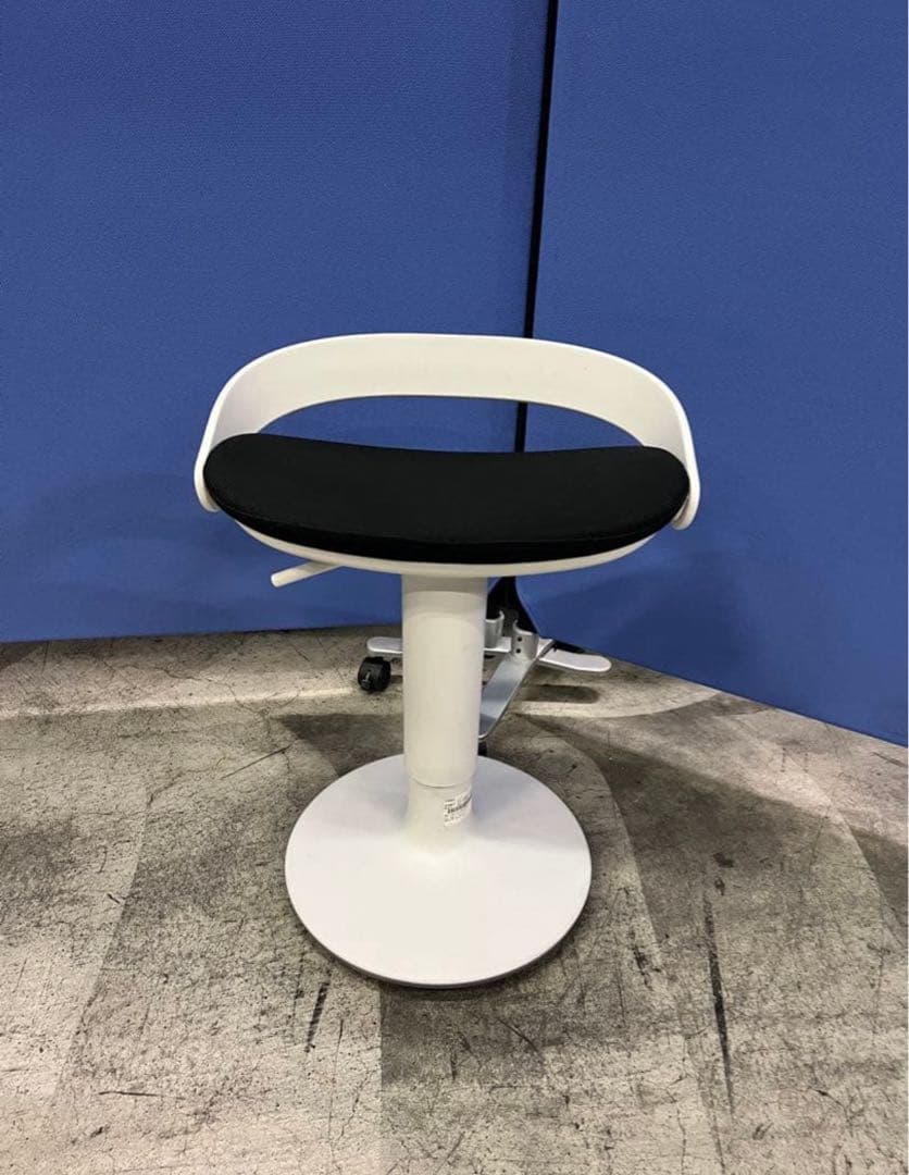 美品】コクヨ ジョイン 昇降スツール - メルカリ