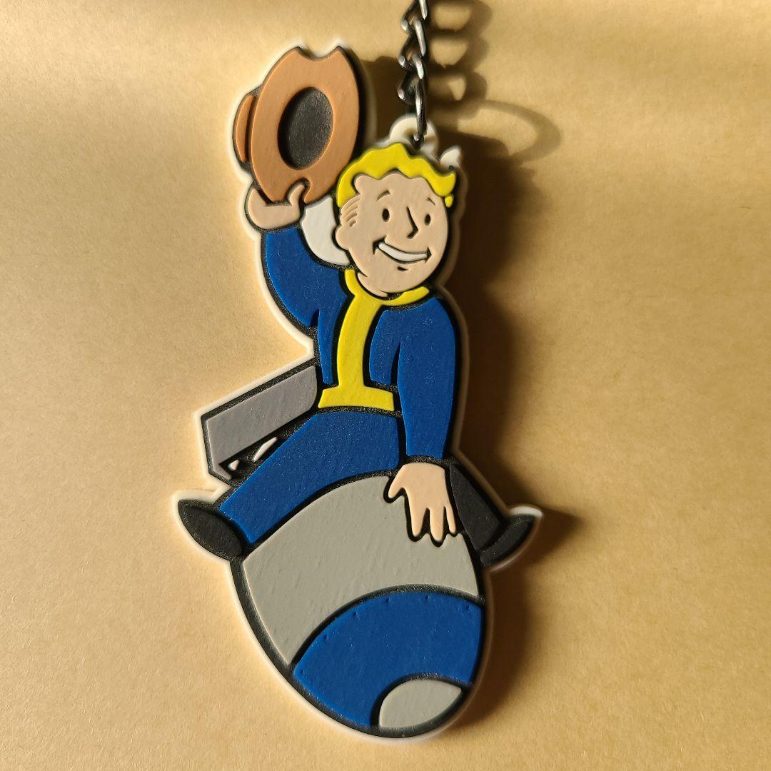 fallout フォールアウト キーホルダー - メルカリ