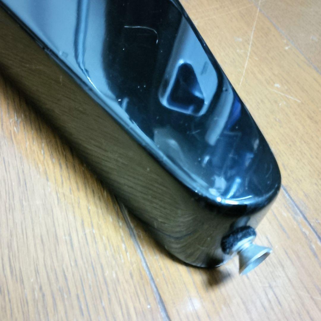 Monsty　FLYING V タイプ　エレキギター　　弦は新品に交換済み！