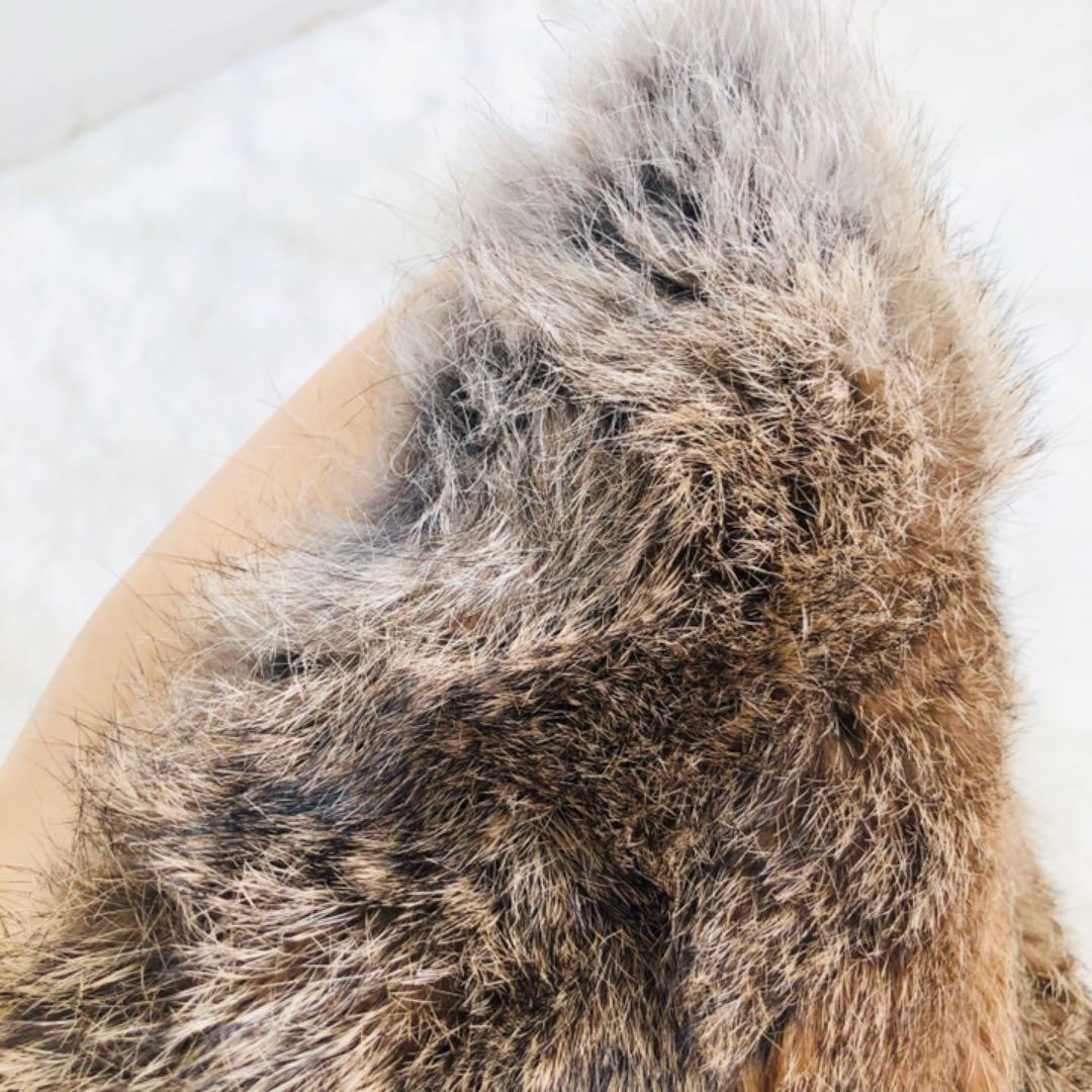 カウハイドクッション・牛皮・本革・毛・フェザークッション・送料込み