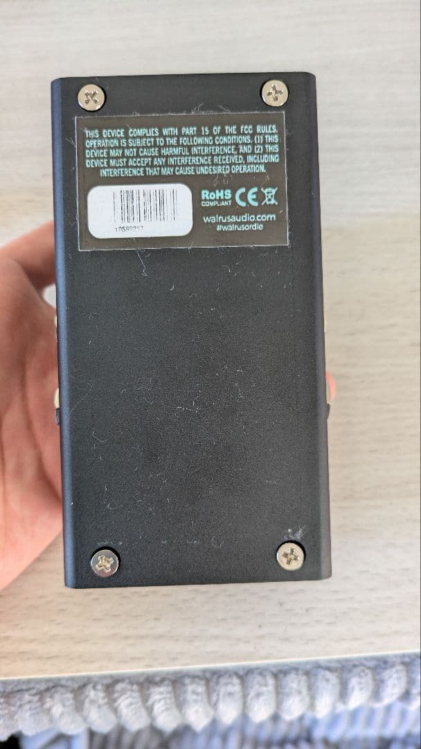 Walrus Audio R1 リバーブエフェクター