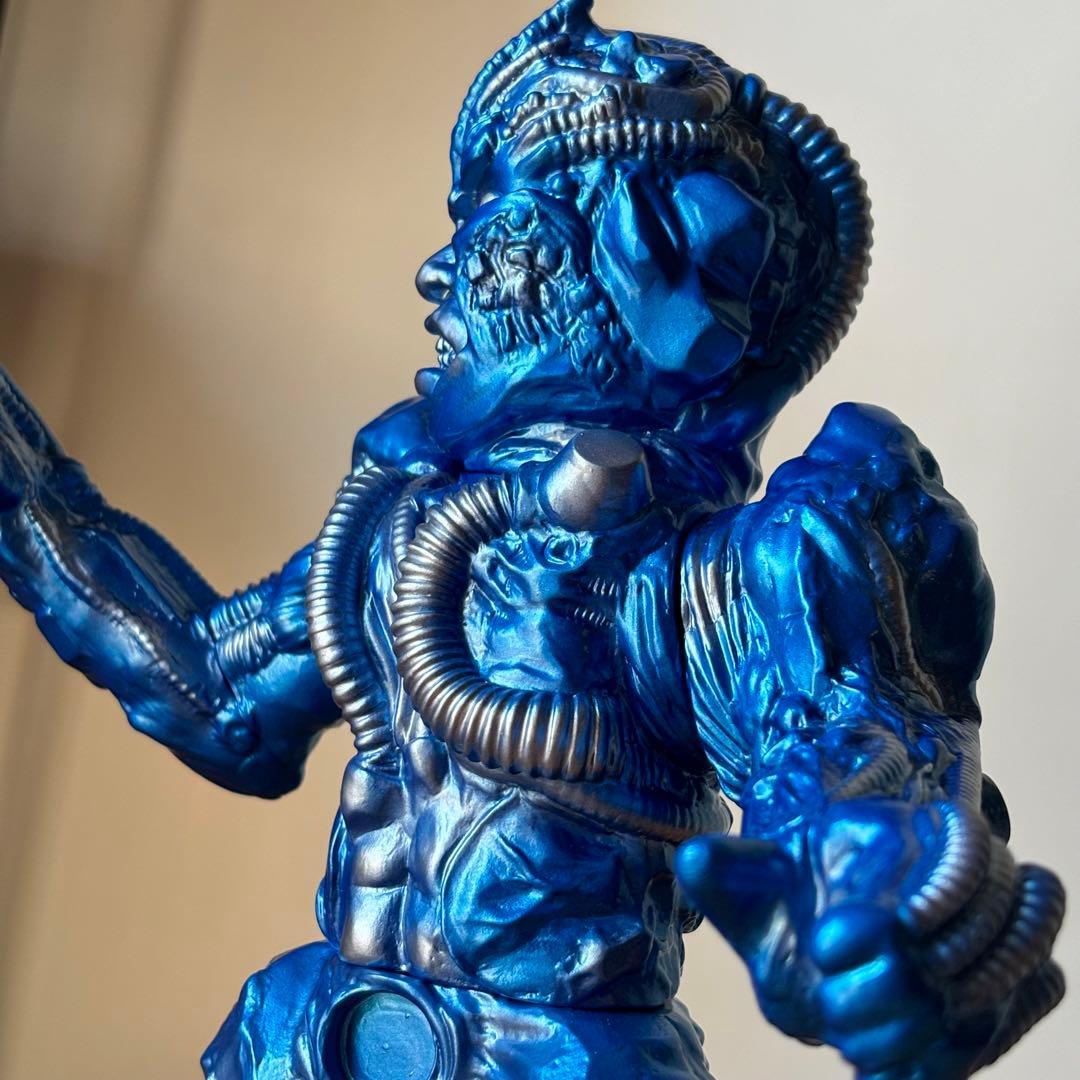 鉄男》留之助商店限定 ソフビ UNBOX INDUSTRIES インディーズ - メルカリ