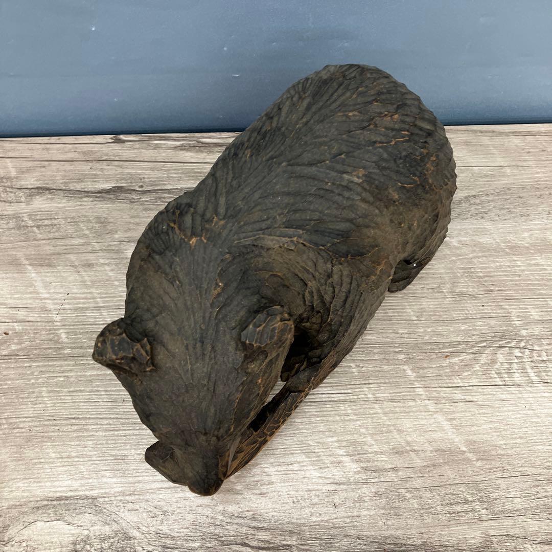 E-4 木彫りの熊 鮭背負い 彫刻 置物 民芸品 北海道 郷土玩具 魔除け