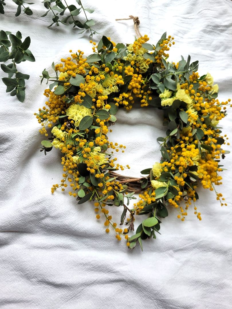 幸せを呼ぶ♡馬蹄型リース　ミモザリース　ドライフラワー　ユーカリ