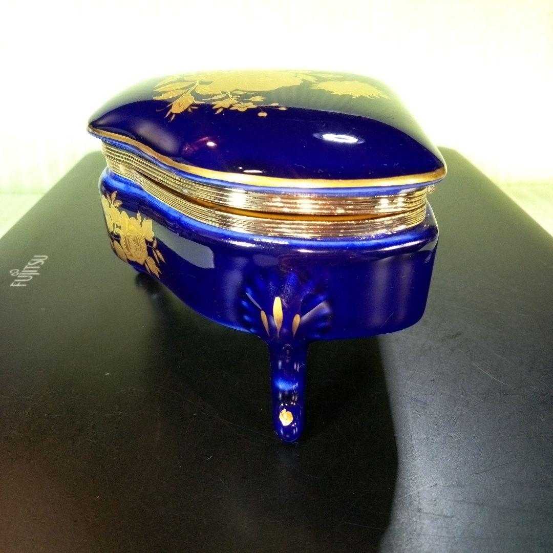 青いピアノ型オルゴール　花柄　KATO KOGEI　グリーンスリーブス　レア