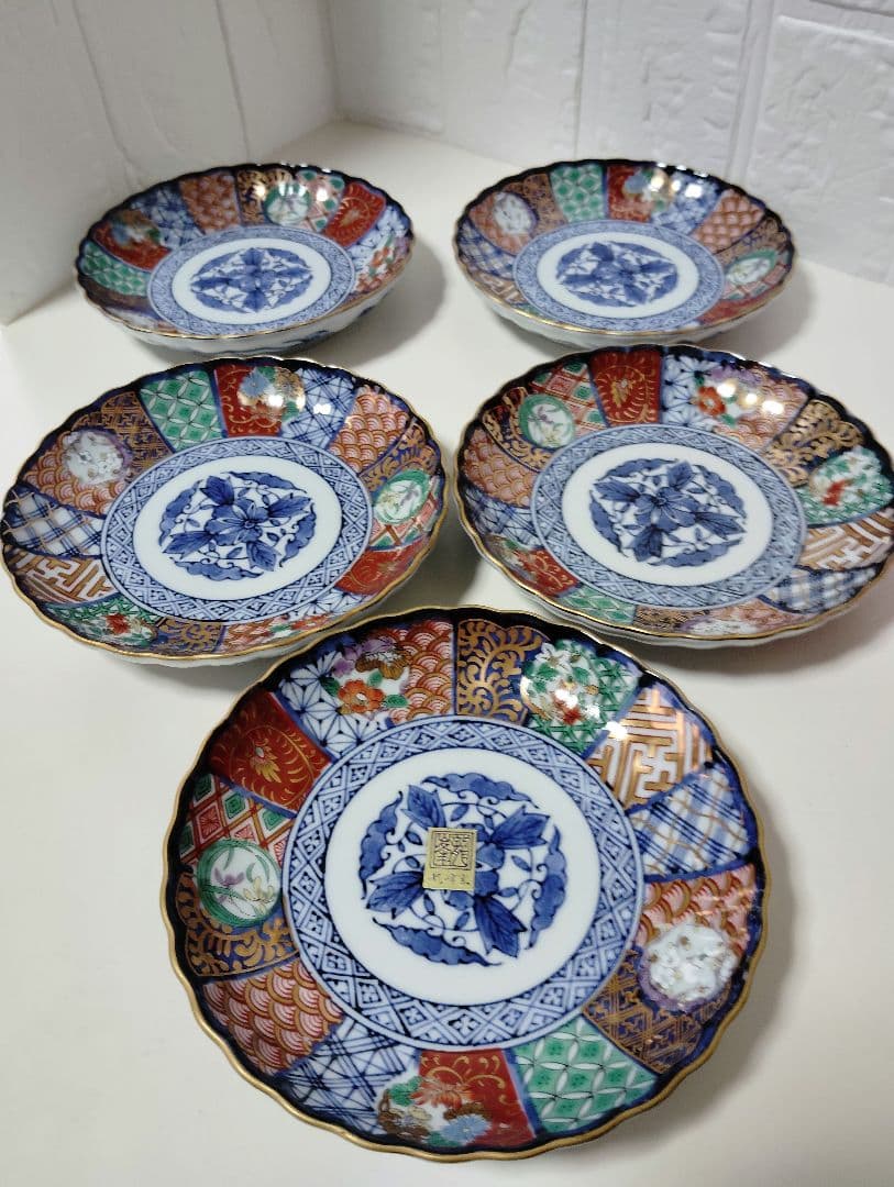 お正月　有田焼　龍峰窯　金彩古伊万里　祥瑞花丸紋　銘々皿　5枚