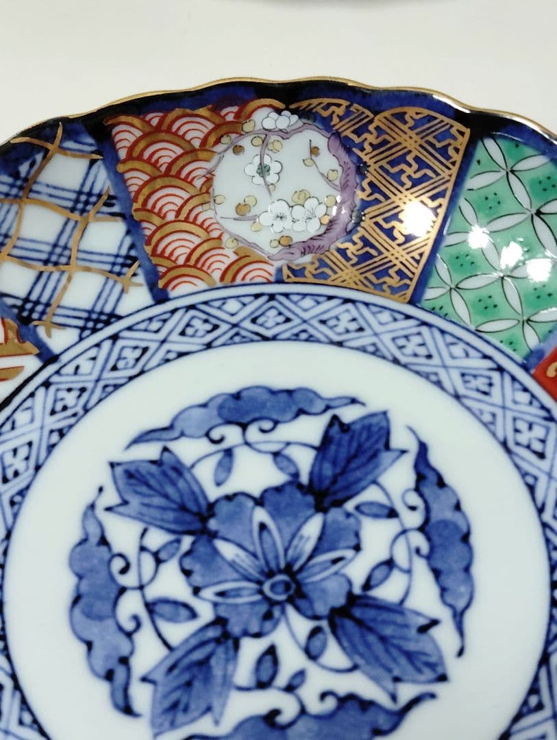 お正月　有田焼　龍峰窯　金彩古伊万里　祥瑞花丸紋　銘々皿　5枚