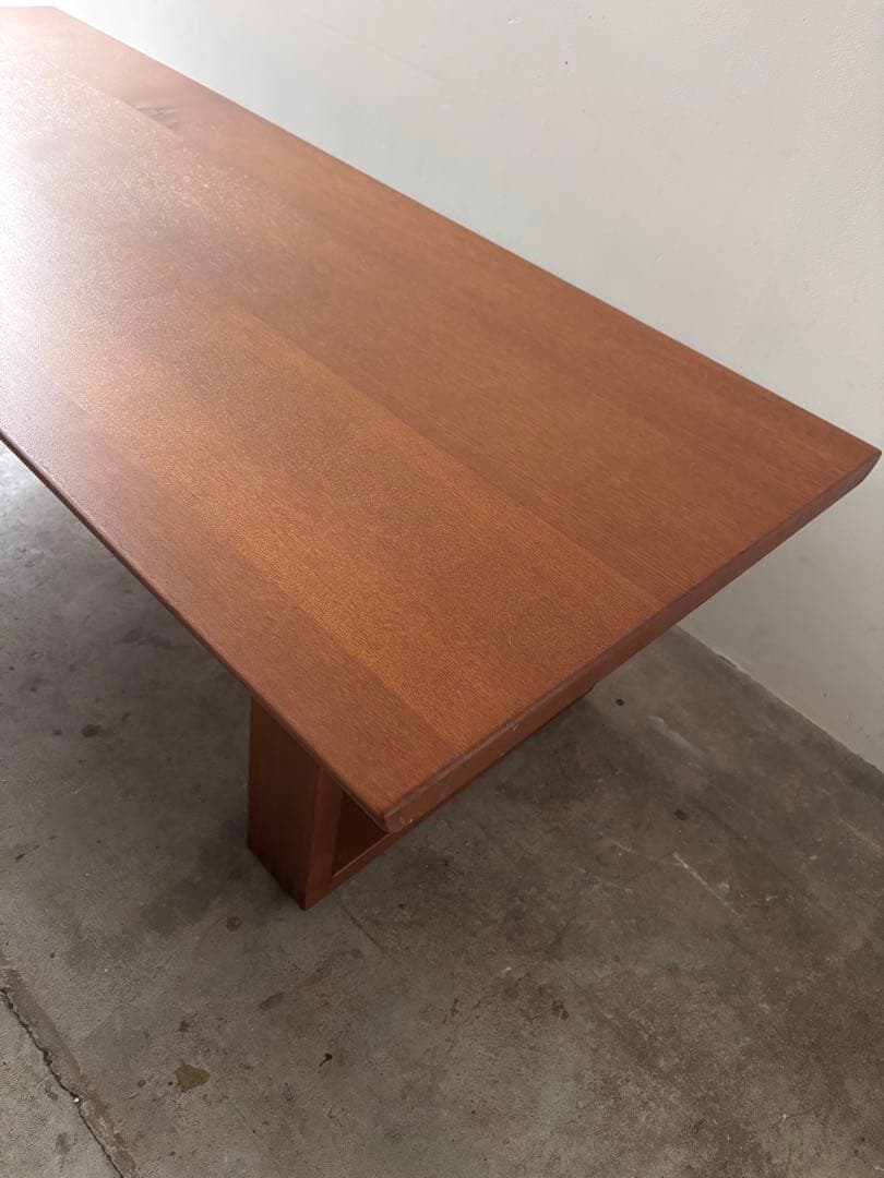 幅135㎝　タモ材のローテーブル　センターテーブル　天然木　無垢材