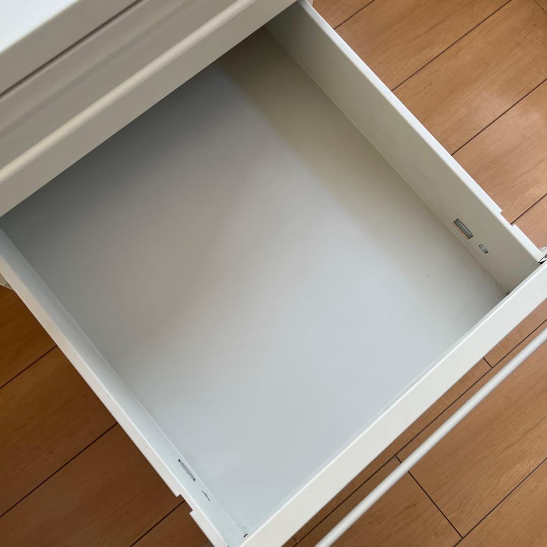 無印良品　スチールキャビネット