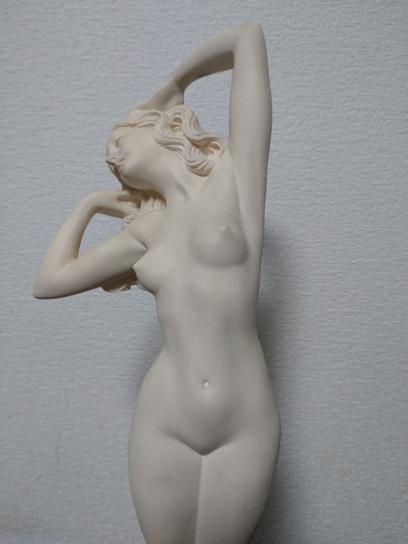 Giuseppe Bessi　ジュゼッペ・ベッシ　STONELITE　 裸婦像