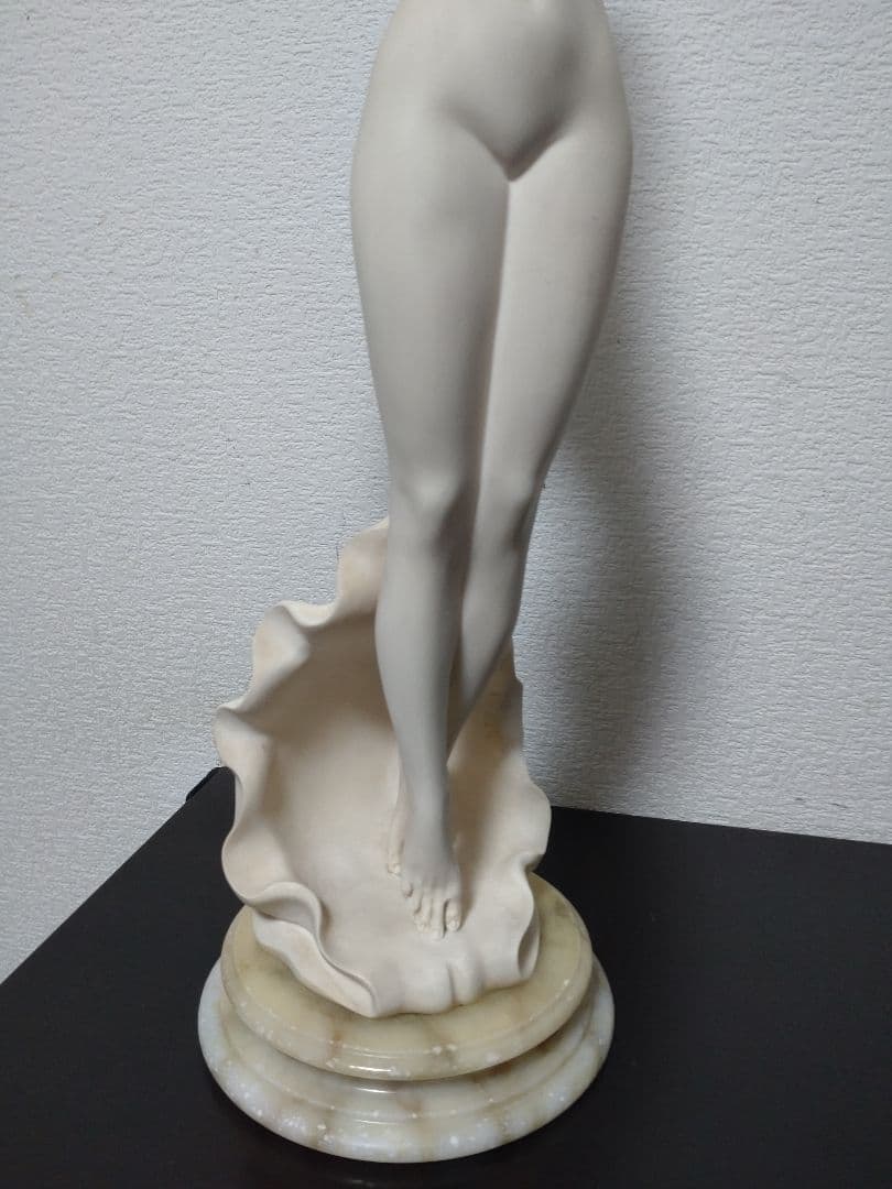 Giuseppe Bessi　ジュゼッペ・ベッシ　STONELITE　 裸婦像