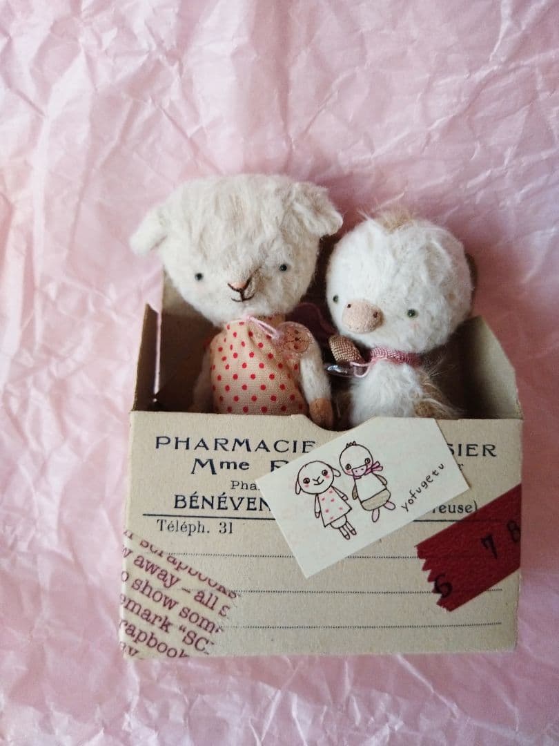 c*4様 【サイズにご注意を】アーティストベア　ミニチュアぬいぐるみ　yofug