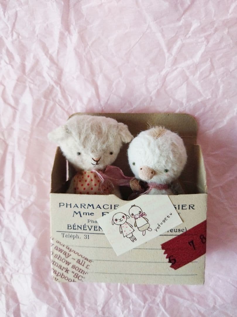 c*4様 【サイズにご注意を】アーティストベア　ミニチュアぬいぐるみ　yofug