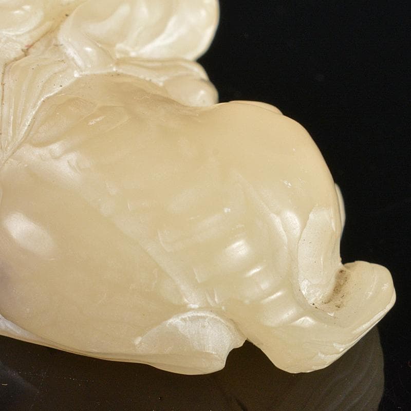 中国　玉石白玉彫刻　獅子　紙鎮　置物　C　R5388