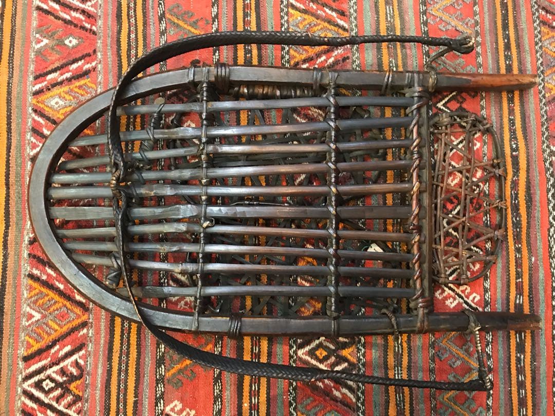 フィリピン ルソン島 背負い籠