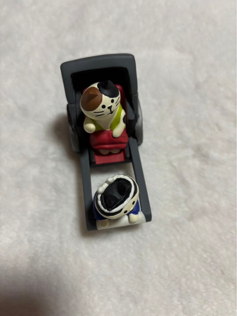 デコレ コンコンブル 人力車猫 ソラマチ