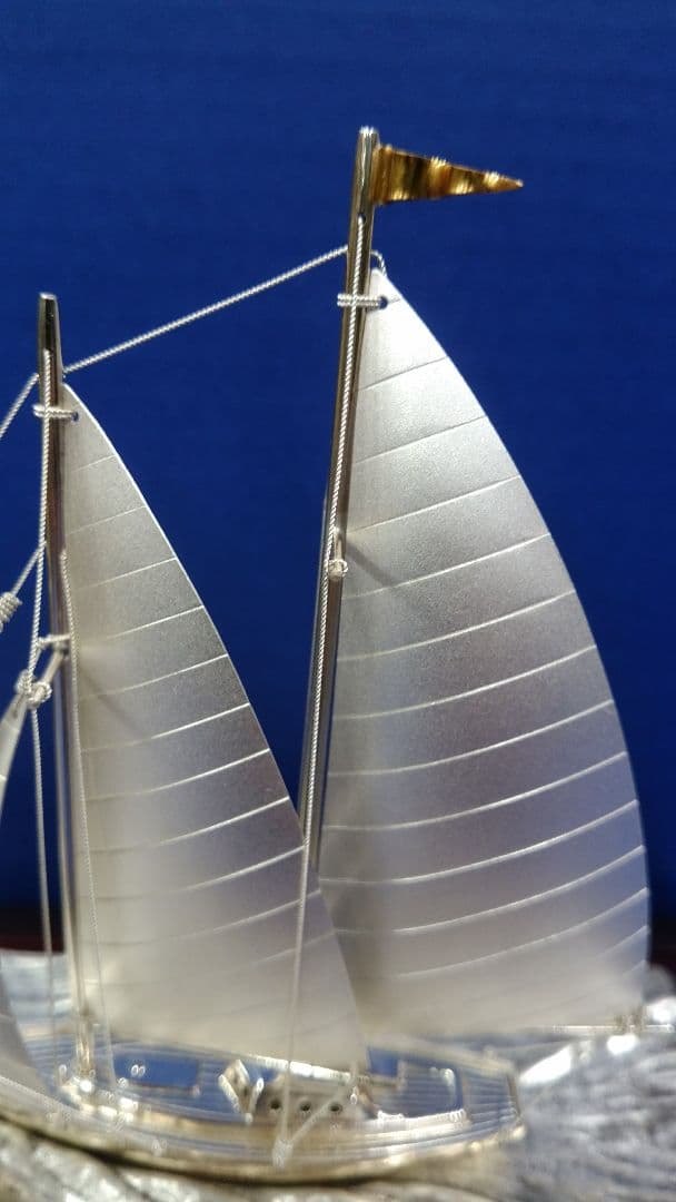 銀製　ヨット　武比古作