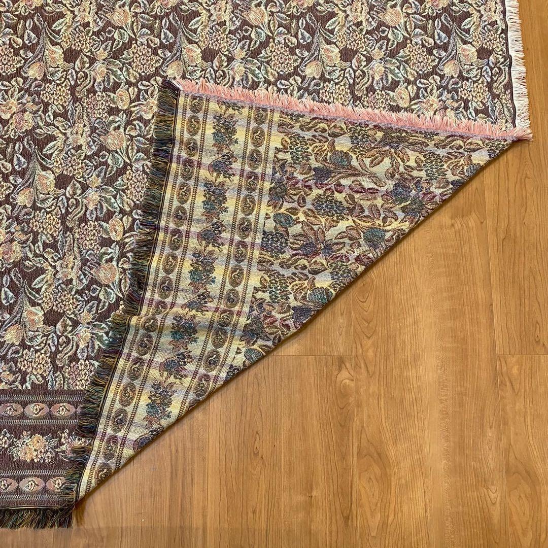 ゴブラン織 花柄 ラグ 両面配色 クラシカル 180×133 - メルカリ