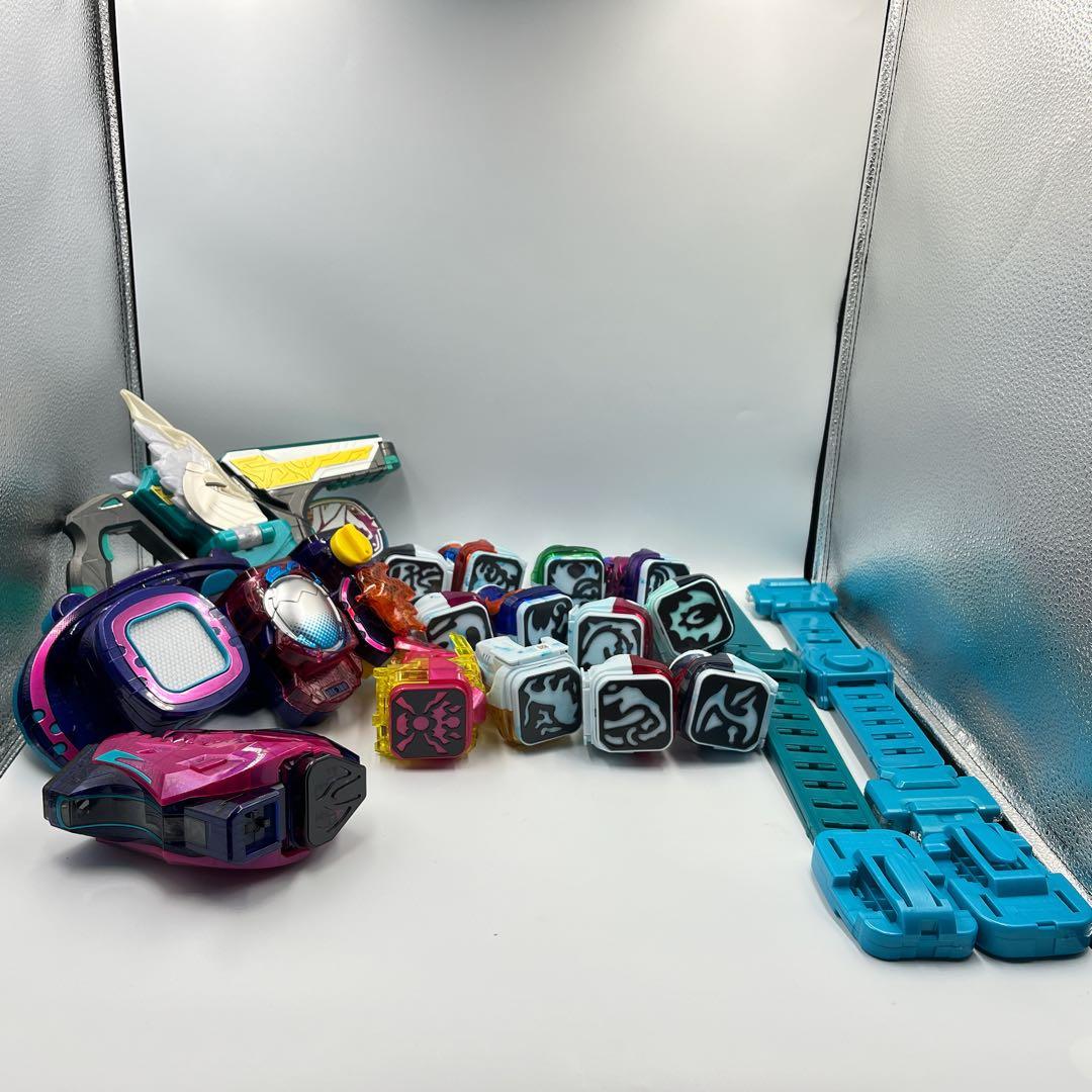 DXリバイスドライバー ツーサイドライバー 変身アイテムセット