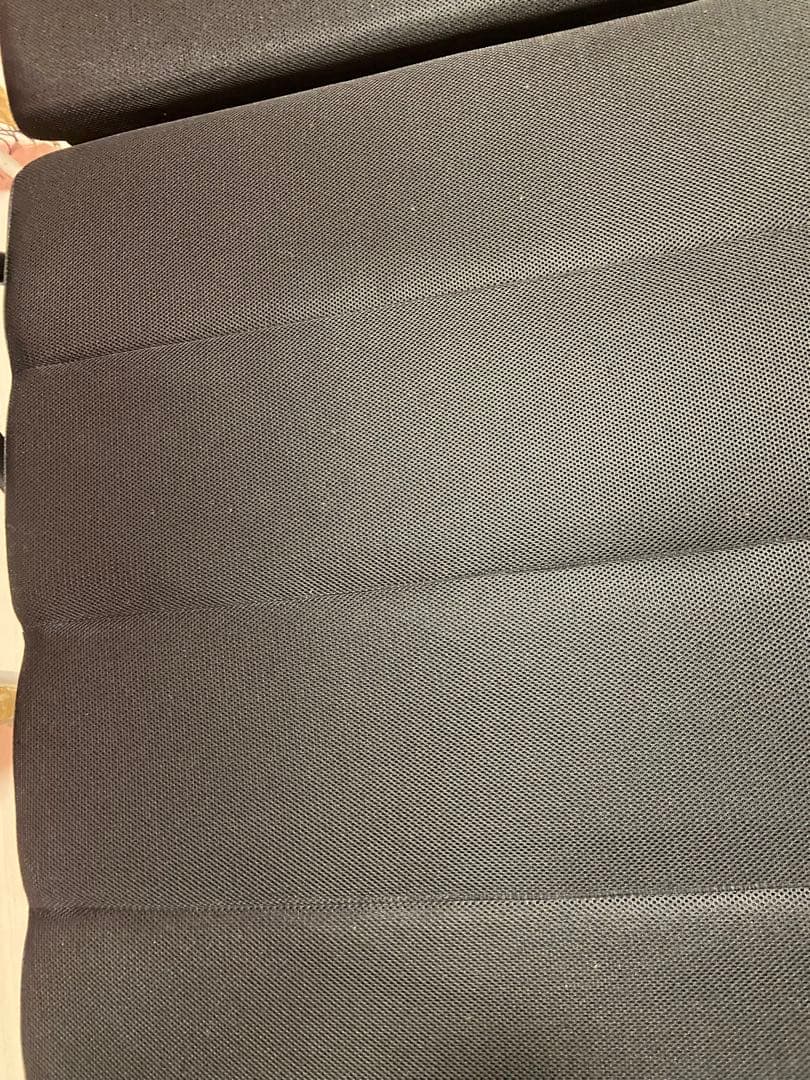 黒い折りたたみベッド キャスター付き