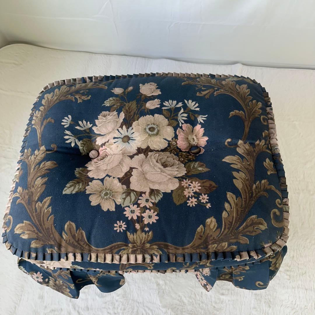 飛騨産業 ネイビー フラワーパターン オットマン