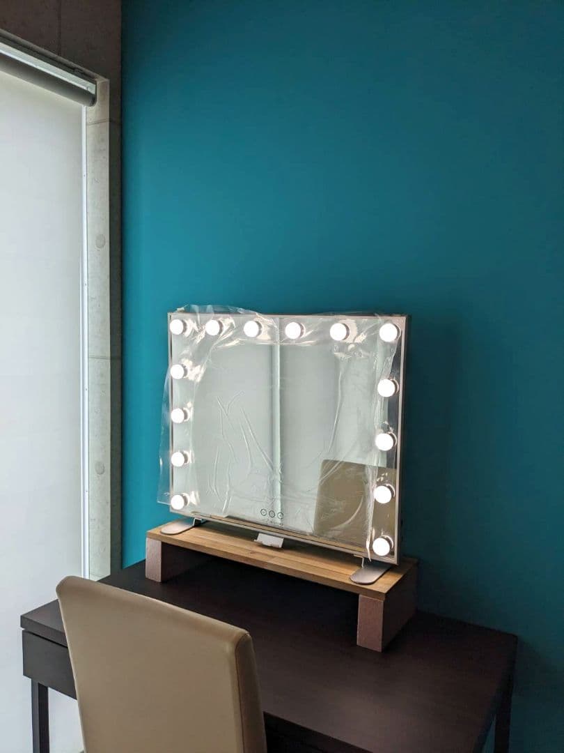 女優ミラー 　ハリウッドミラー　卓上鏡 　壁掛け鏡　USBポート付き