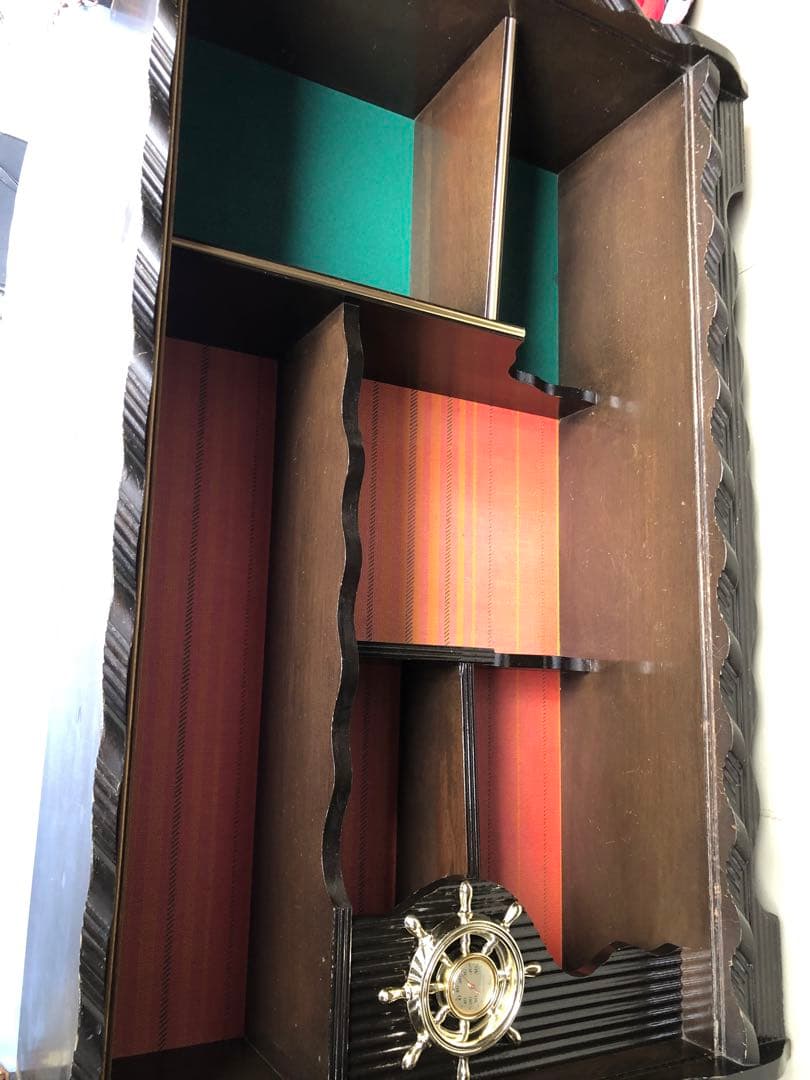 リビングボード　レトロ キャビネット　ガラス戸 アンティーク家具