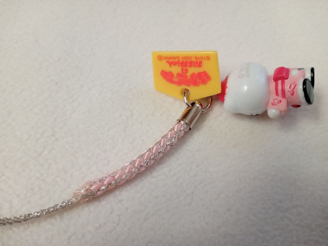 ゆうパケット】キティ 根付け 巣鴨 - メルカリ