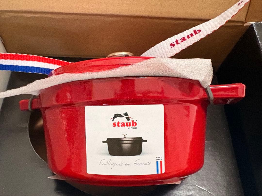 『最終値下げ』ストウブ　ピコ・ココット ラウンド 10cm チェリー