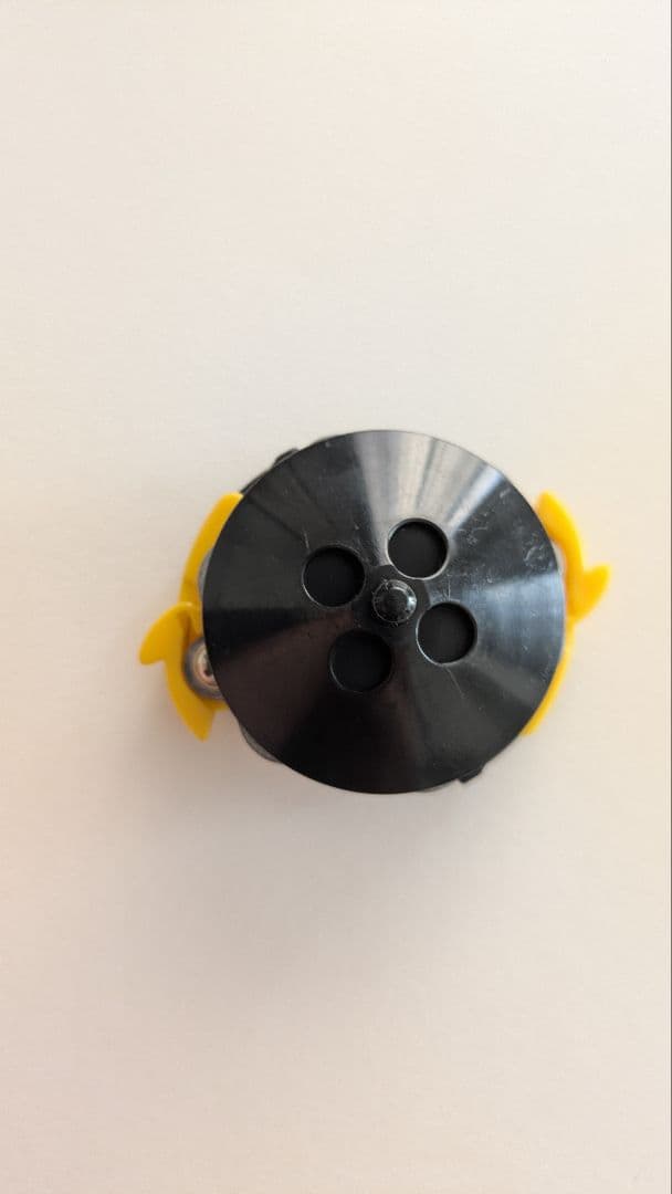 爆転シュートベイブレード ローラー ウイング アタッカー/ディ