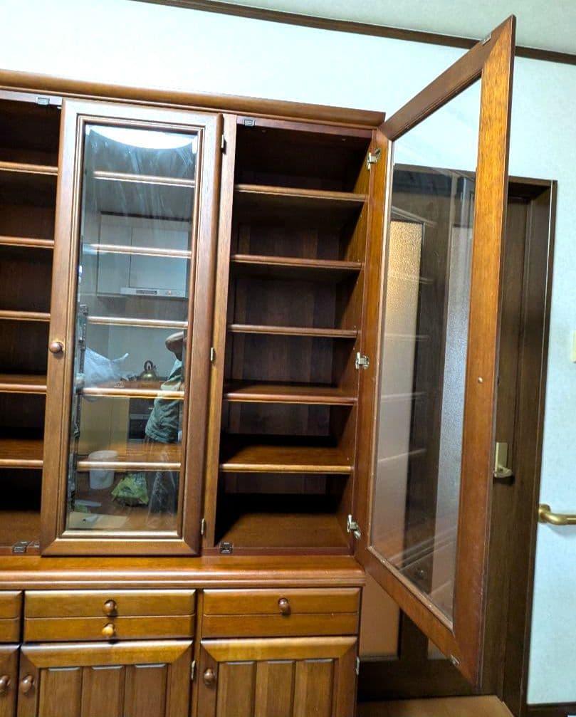 マルニ　食器棚