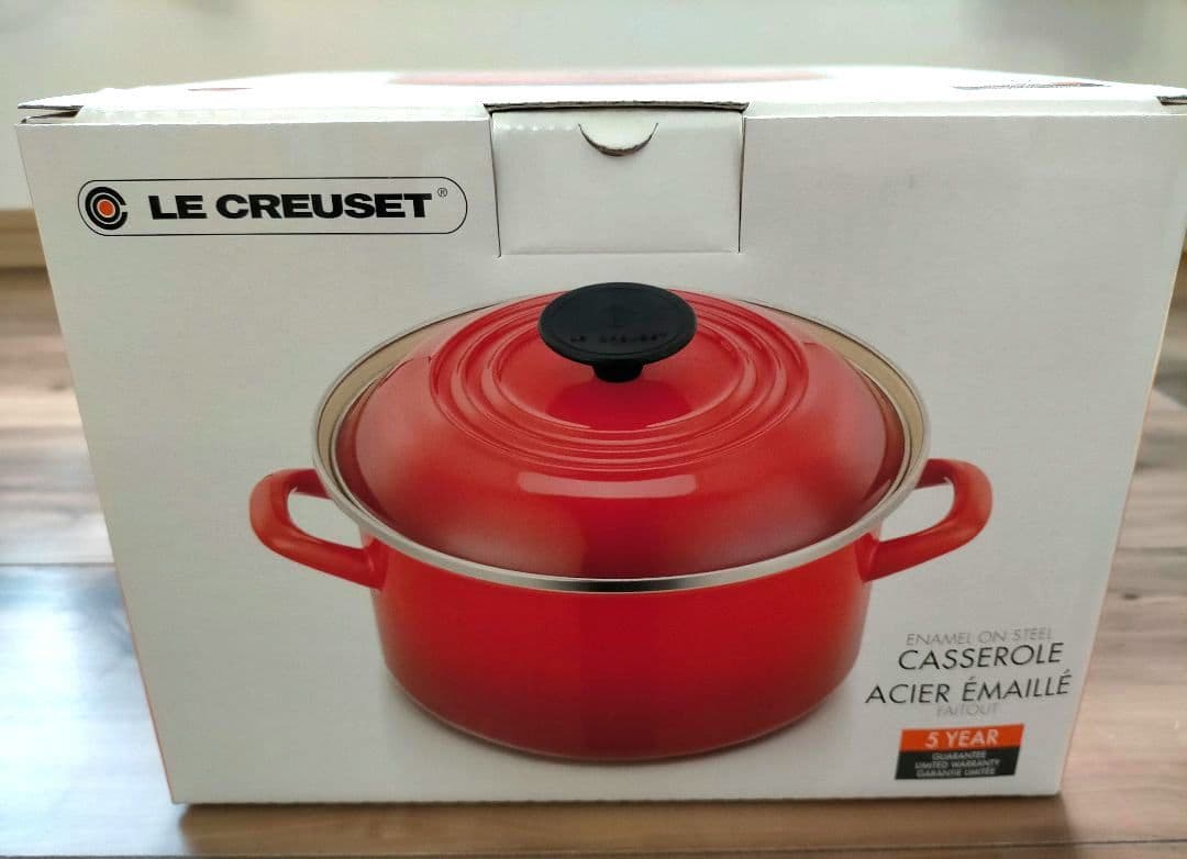 【特価✨️新品3点】ル・クルーゼEOSキャセロール＆ラウンドプレート(赤)
