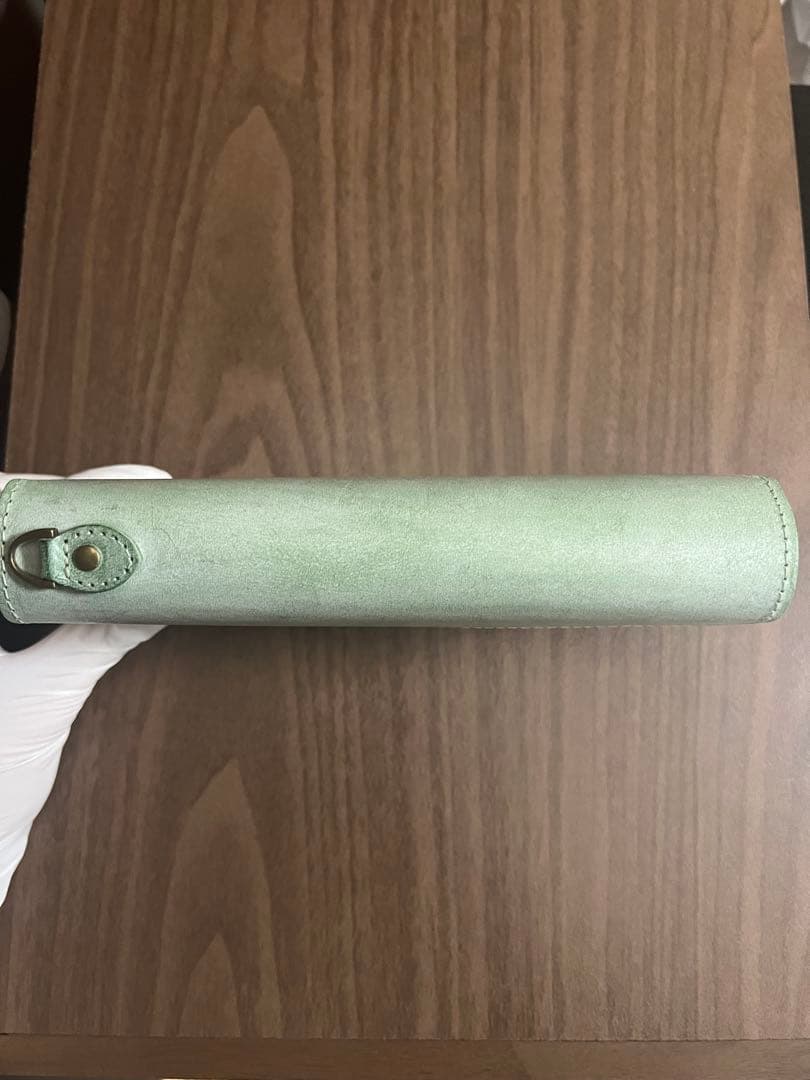 ブライドルレザー　長財布　ヌメ革　グリーン系　牛革　ロングウォレット　レザー