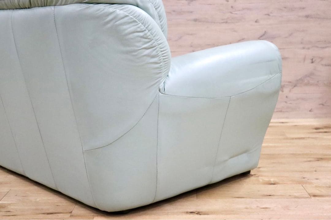 GMFK763B○Chateau d'Ax / シャトーダックス 2人掛けソファ