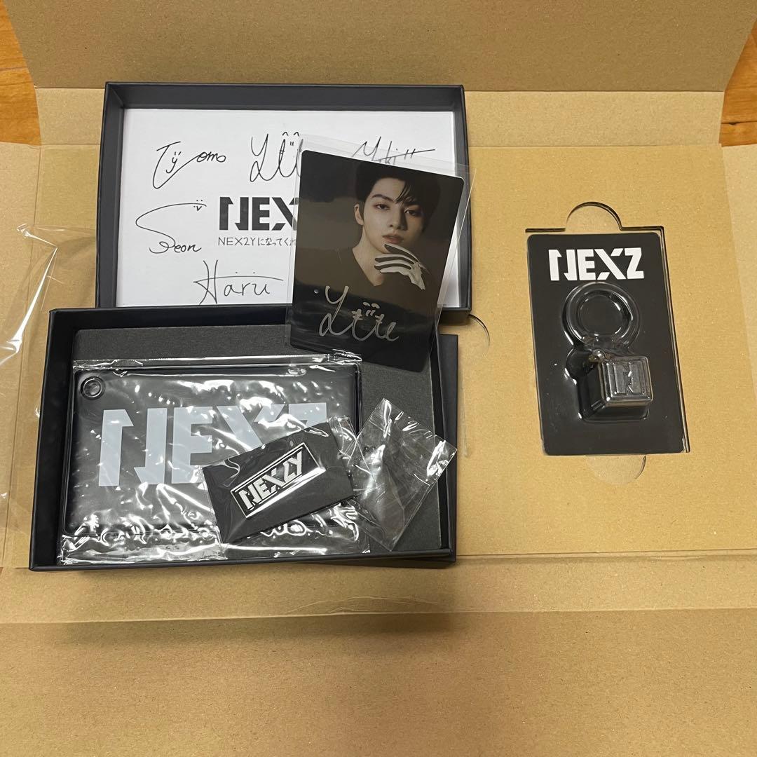 NEXZ YU ユウサイン入りインスタント写真