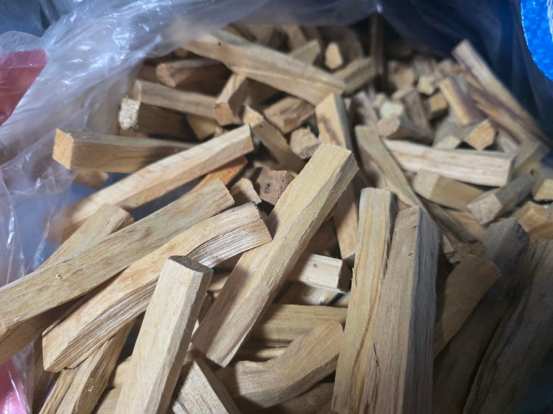 ワンページ☆ペルー産プレミアムパロサント1KG業務用価額