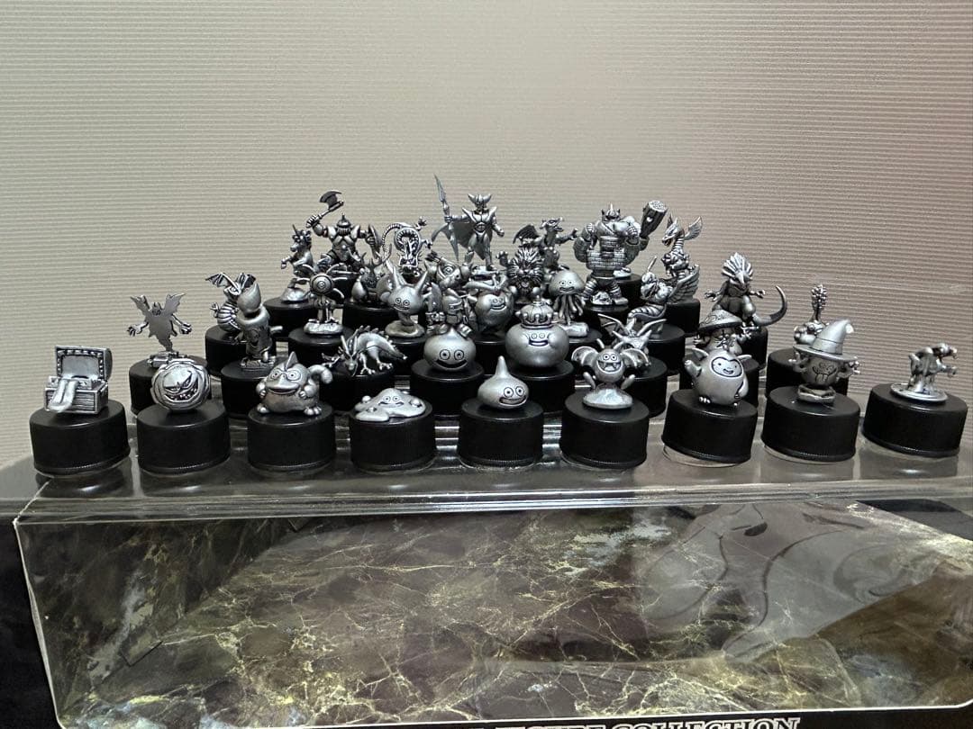 ドラゴンクエストボトルキャップセット(トイザらス限定) - メルカリ