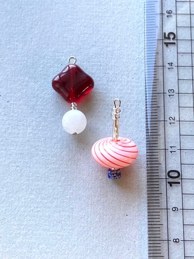 no.196 縞々の吹きガラスとホワイトジェイド