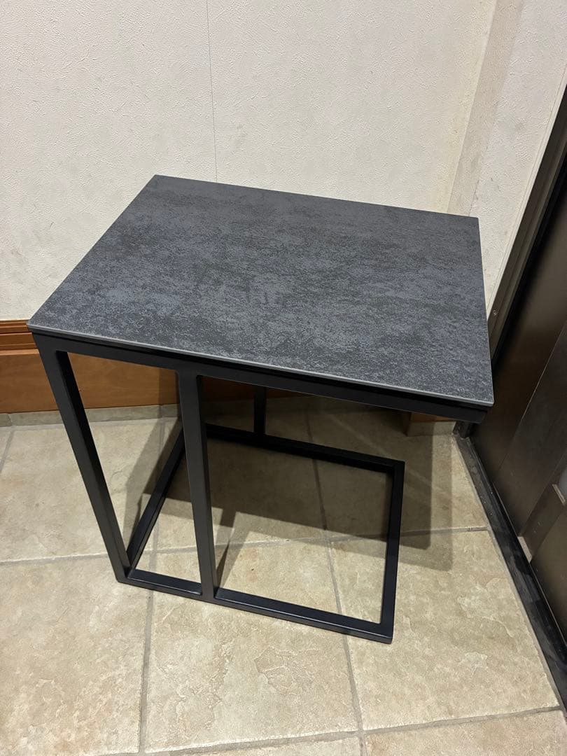 グラナダ　サイドテーブル　ストームグレイ